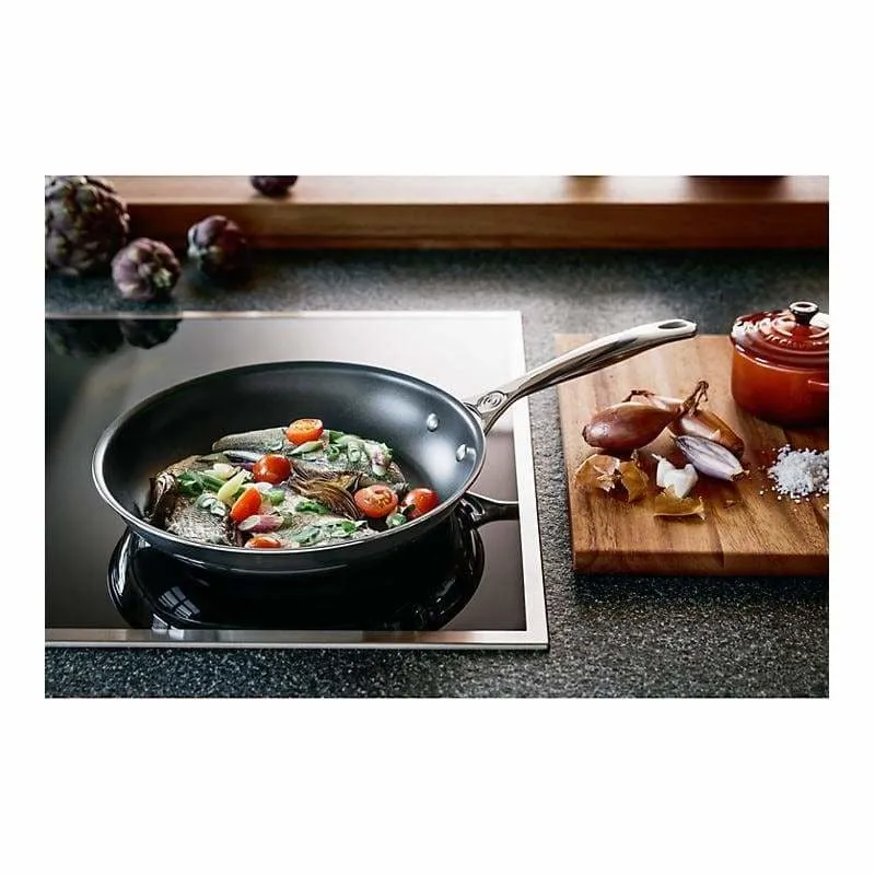 Le Creuset Signature Stainless Steel Non-Stick Frying Pan