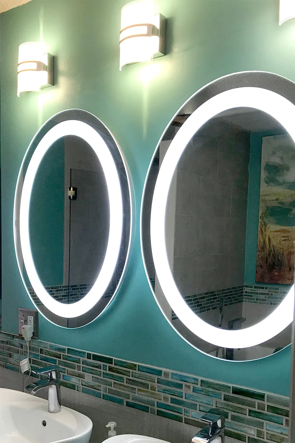 LED Mirror (Front-Lighted Oval) 30" x 36"