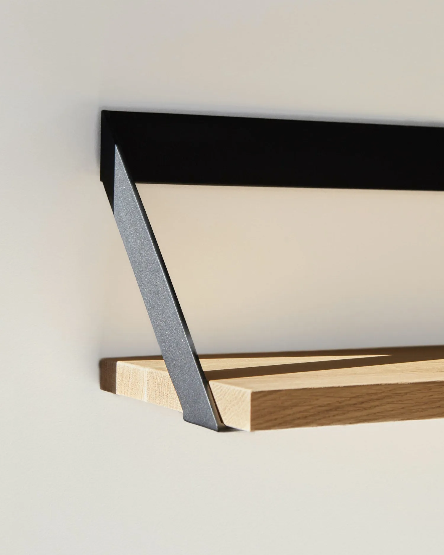 Oak Ribbon Shelf - Black