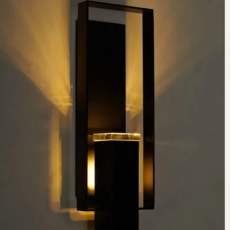 Rutilus Wall Lamp